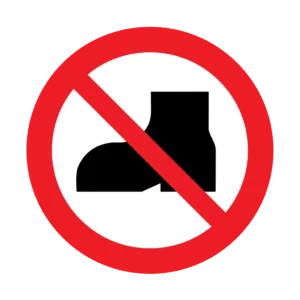 Panneau interdiction P060 – chaussures exterieures interdites | picto sécurité suisse
